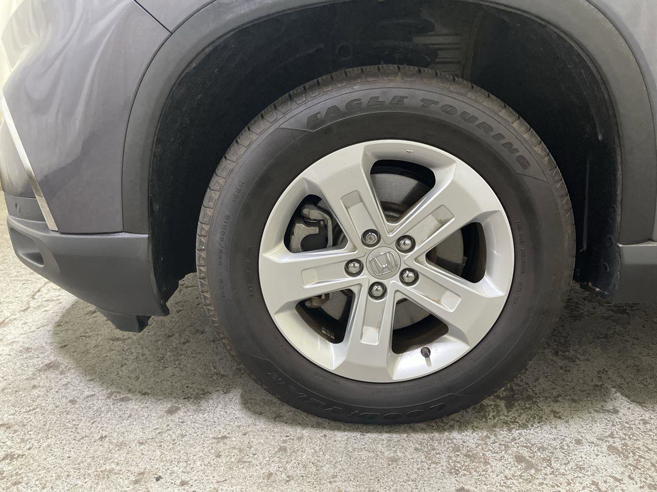 Used 2023 Honda Pilot LX image 10