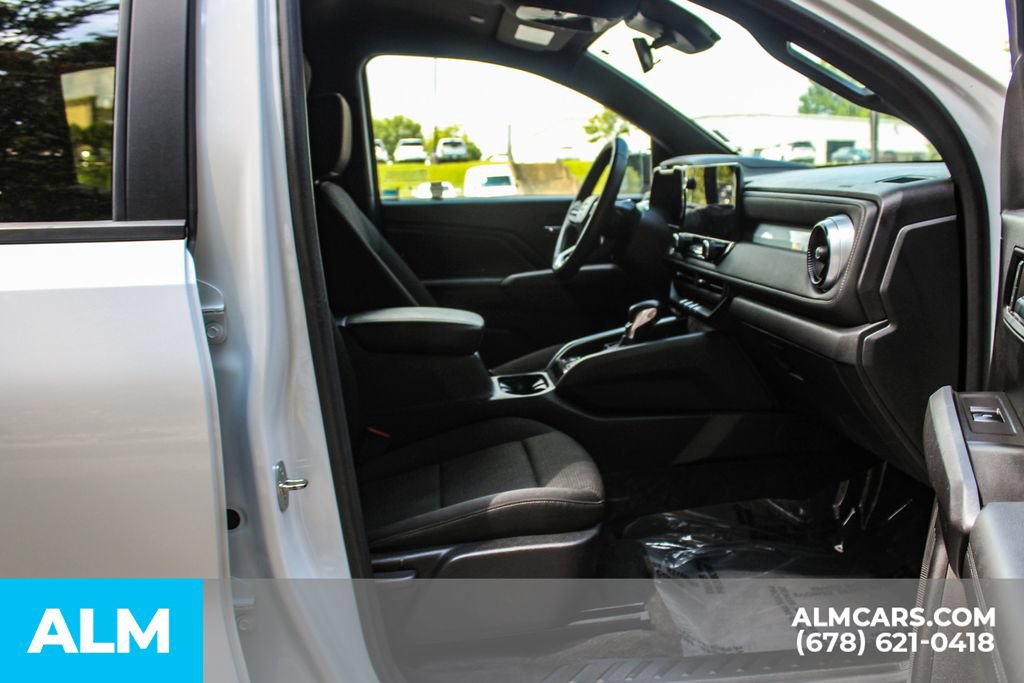 Used 2023 Chevrolet Colorado LT w/ LT Convenience Package RWD image 18