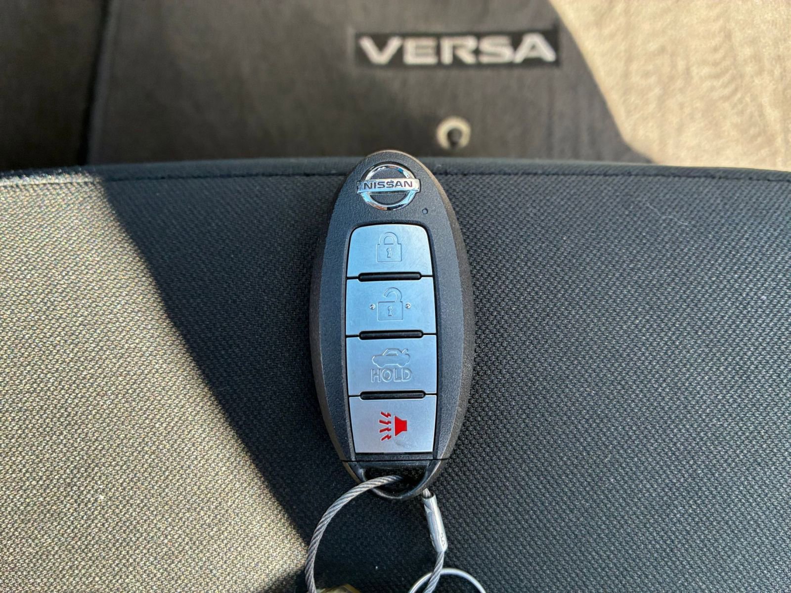 Used 2025 Nissan Versa SV FWD image 21
