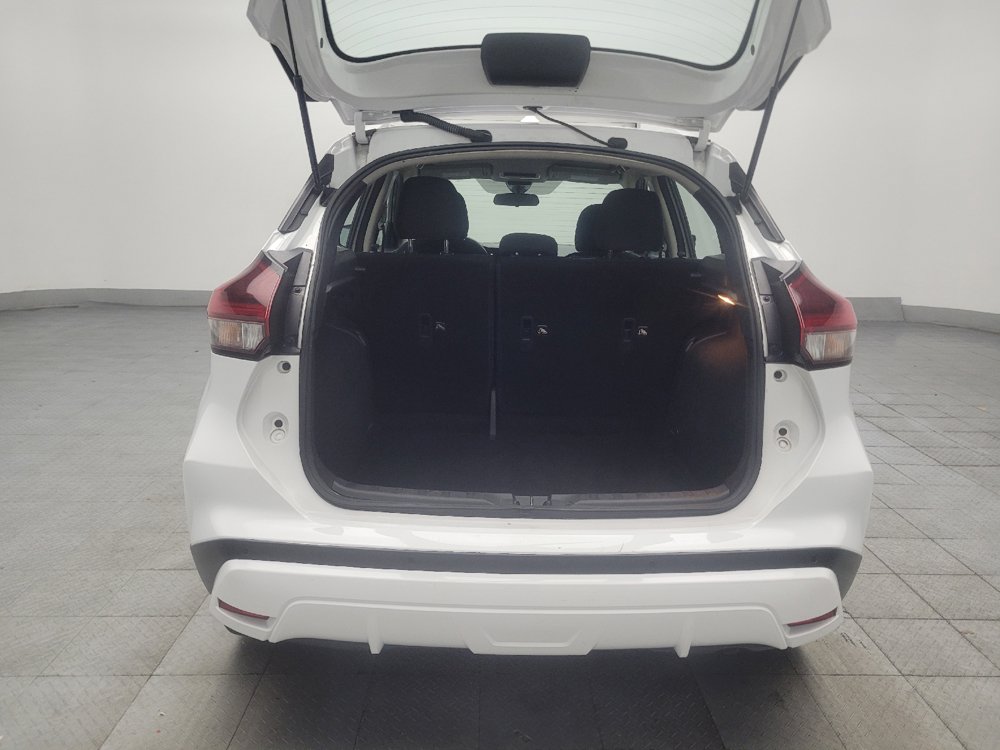 Used 2021 Nissan Kicks SV FWD image 29
