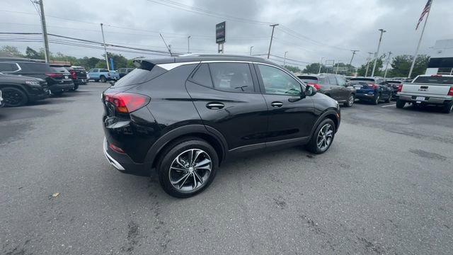 Used 2023 Buick Encore GX Select w/ Safety Package II AWD/4WD image 8