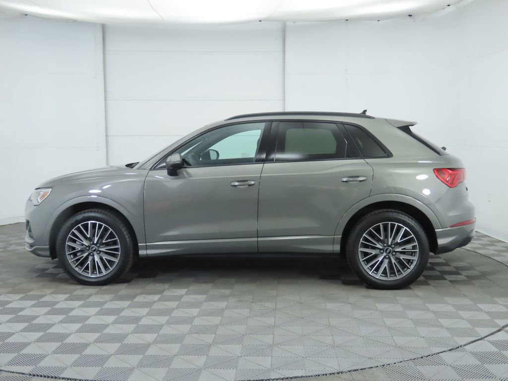 Used 2023 Audi Q3 2.0T Premium w/ Convenience Package image 8