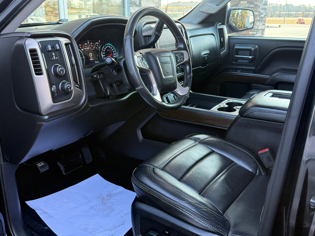 Used 2018 GMC Sierra 1500 Denali image 9
