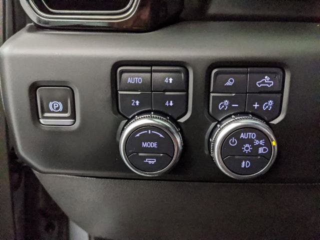 Used 2024 GMC Sierra 1500 AT4 w/ Technology Package image 16