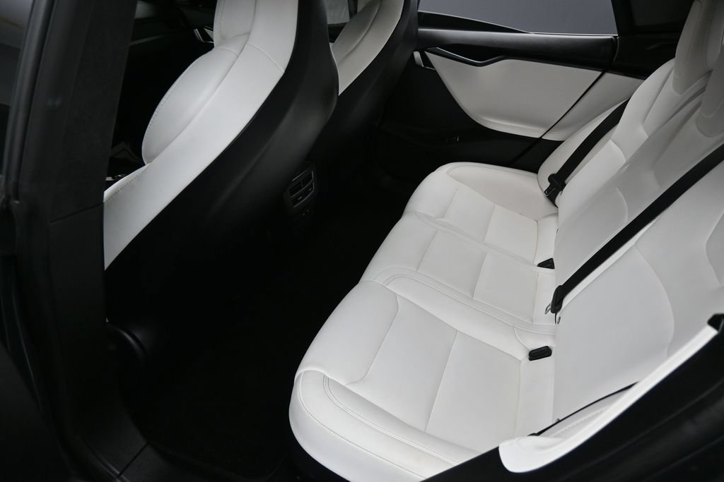 Used 2019 Tesla Model S Performance AWD/4WD image 9