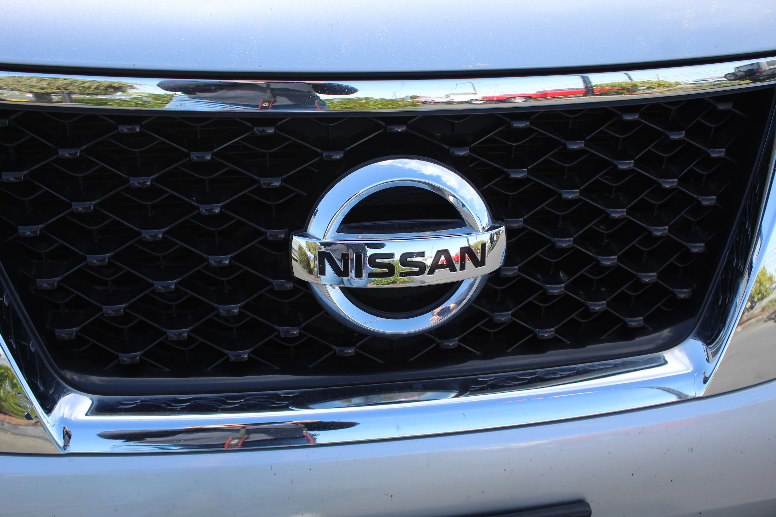 Used 2013 Nissan Pathfinder SL w/ Cargo Pkg image 9