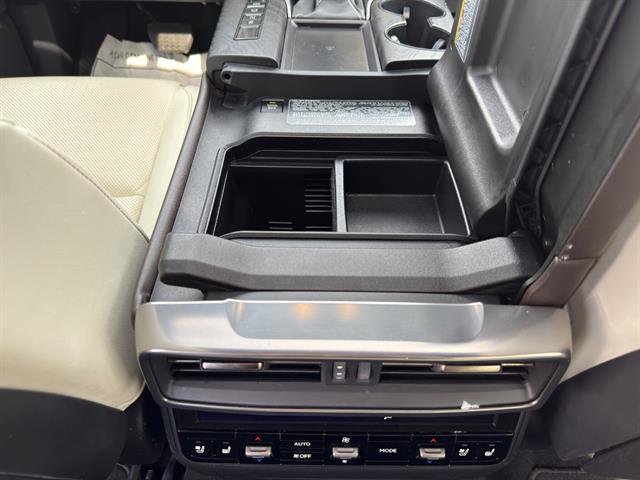 Used 2022 Lexus LX 600 4WD w/ Accessory Package (P3) image 13