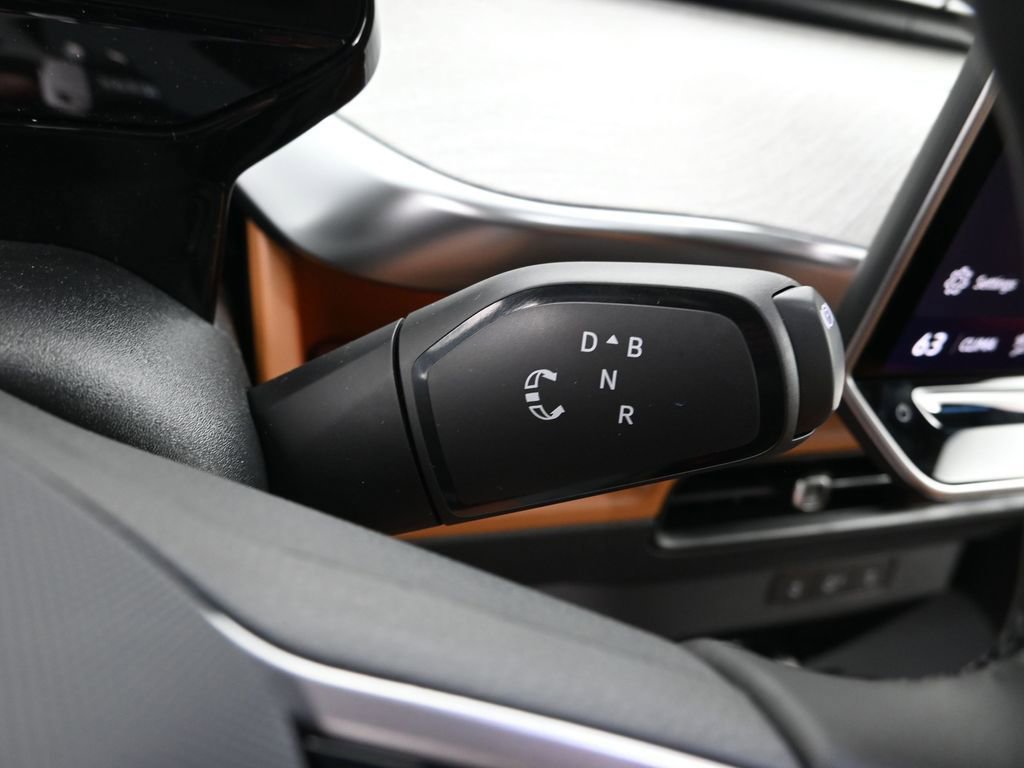 New 2025 Volkswagen ID. Buzz Pro S Plus image 20