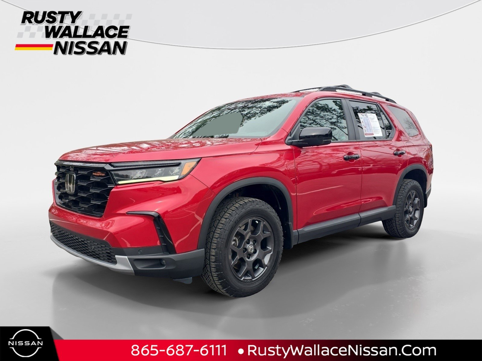 Used 2025 Honda Pilot TrailSport image 1