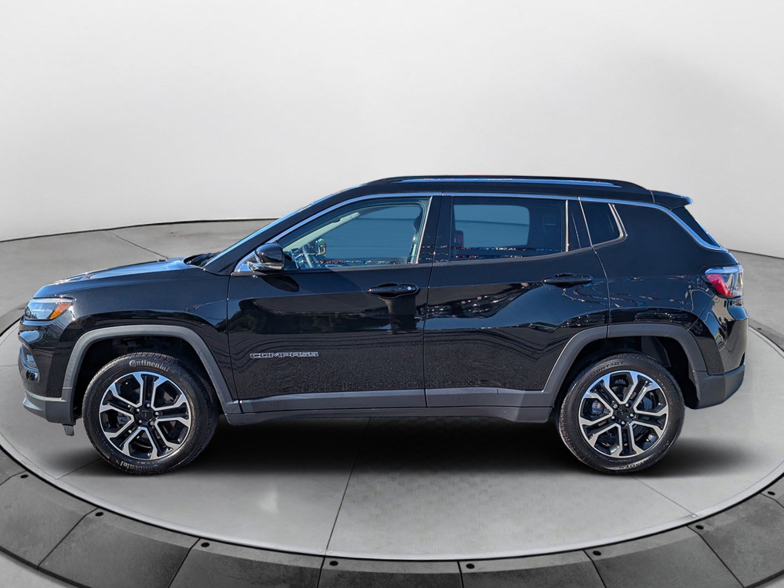 Used 2022 Jeep Compass Limited AWD/4WD image 6