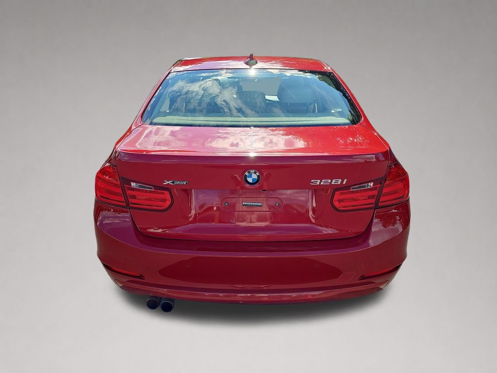 Used 2014 BMW 328i xDrive Sedan AWD/4WD image 5