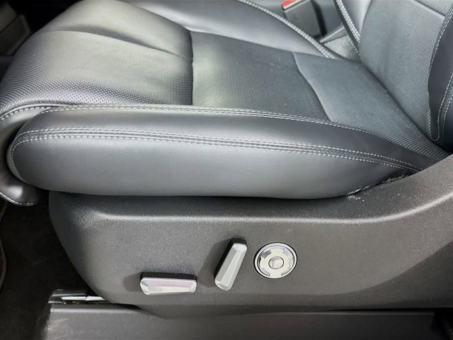 New 2025 Lincoln Navigator Reserve AWD/4WD image 20