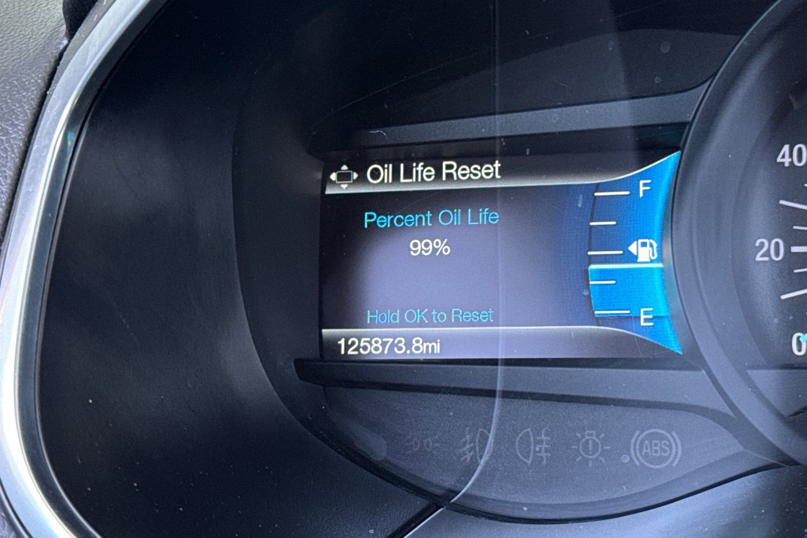 Used 2017 Ford Edge Titanium FWD image 26