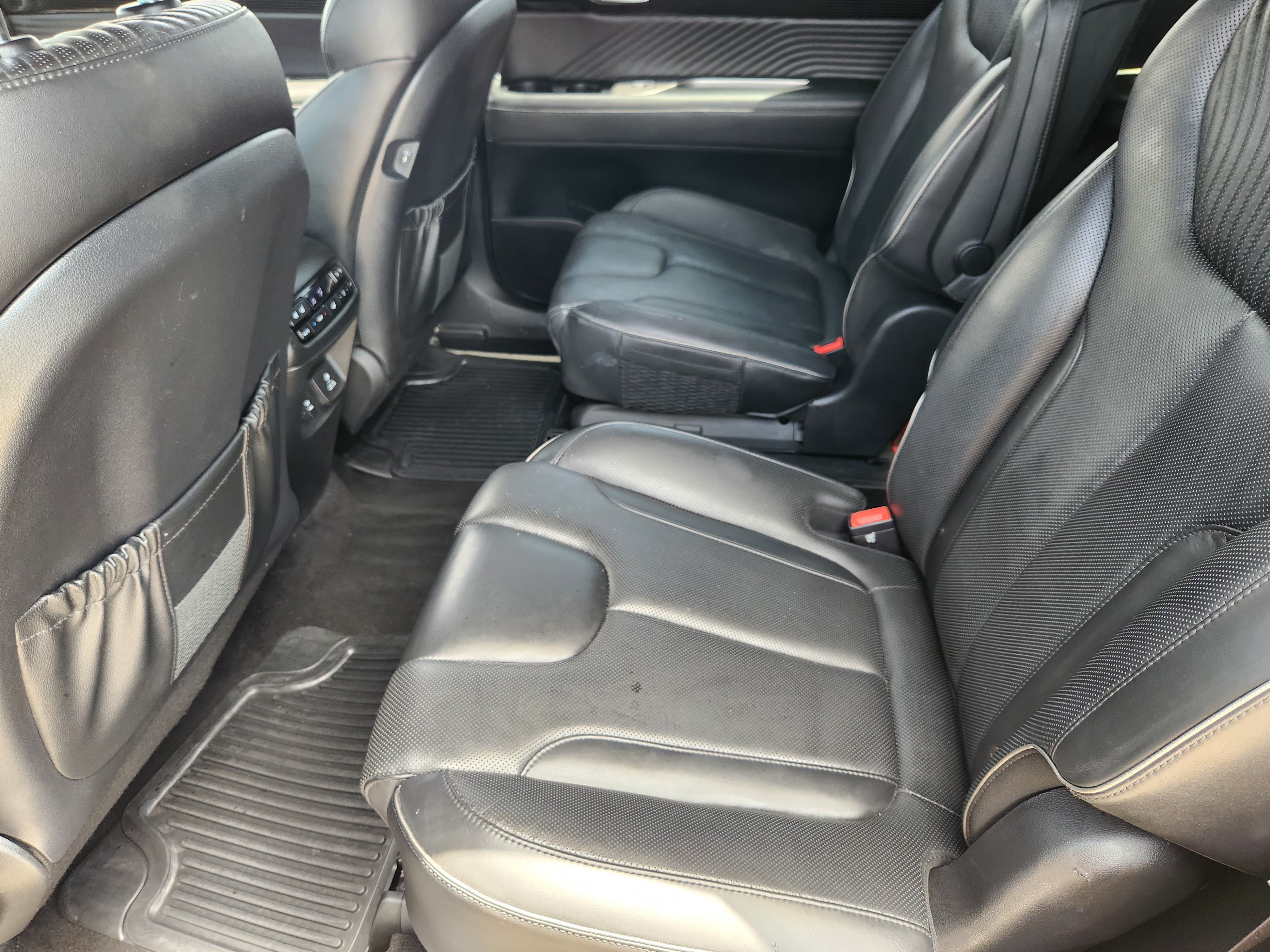 Used 2023 Hyundai Palisade Calligraphy AWD/4WD image 30