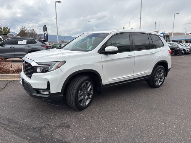 Used 2023 Honda Passport EX-L image 3