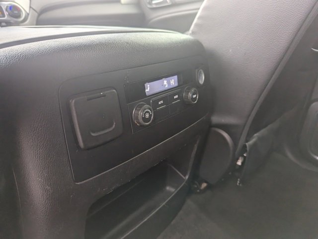 Used 2016 GMC Yukon XL SLE w/ Convenience Package image 18