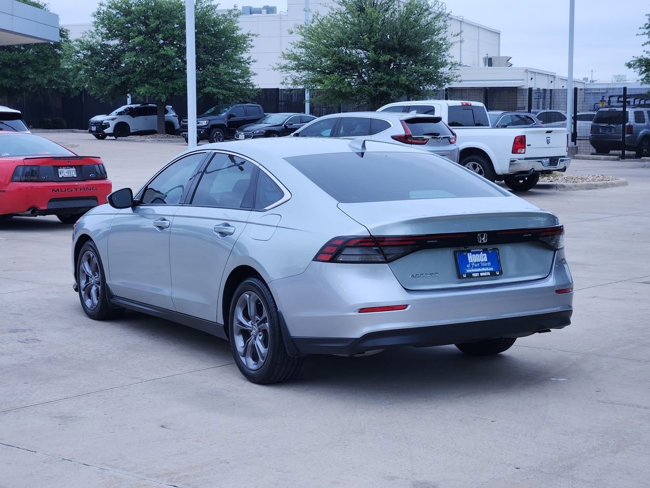 Used 2024 Honda Accord EX image 7