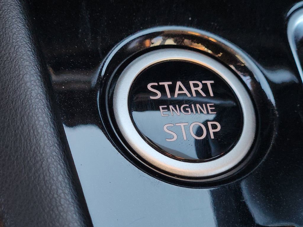 Certified 2024 Nissan Kicks SR w/ SR Premium Package image 24