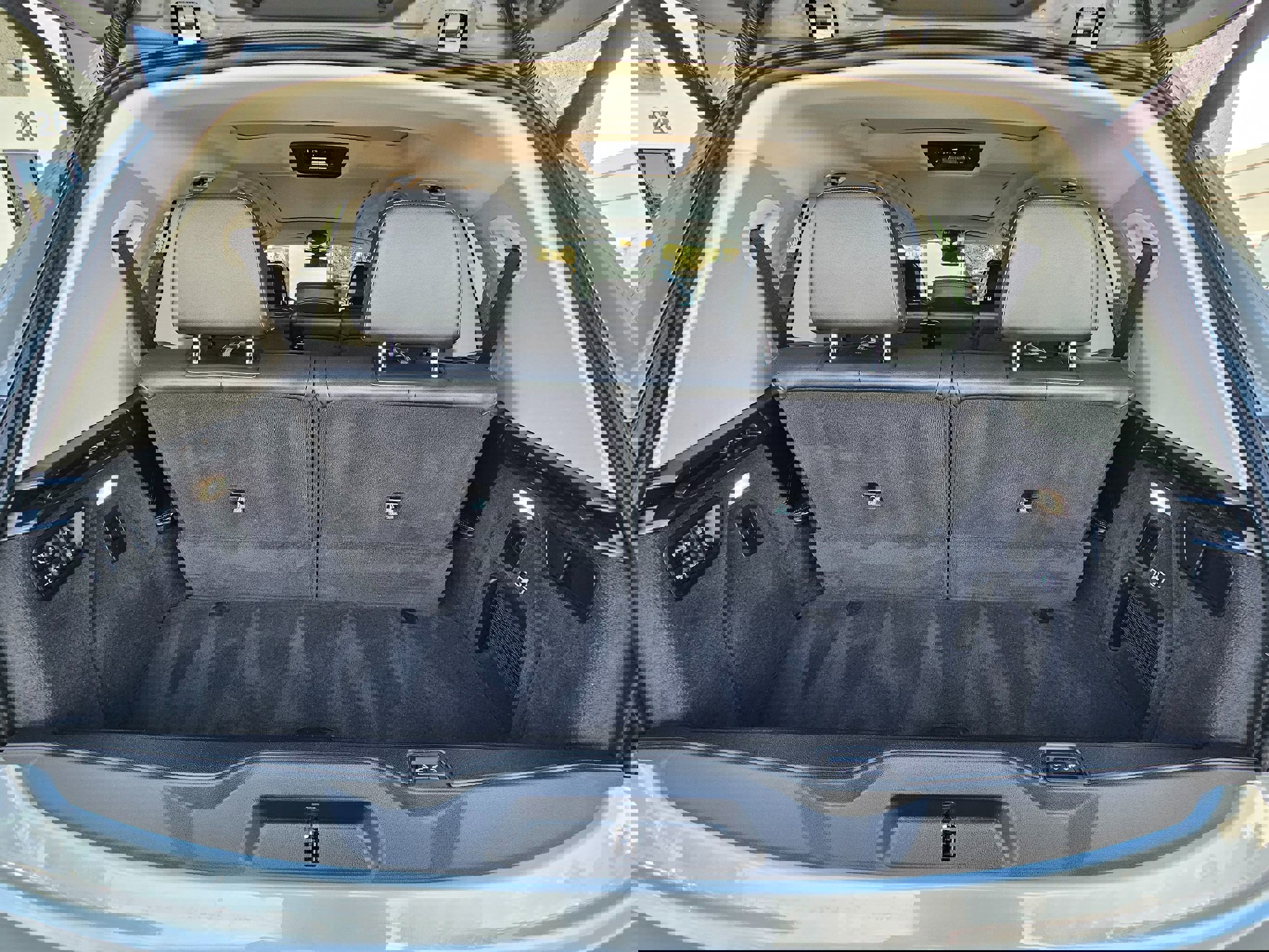 Used 2025 BMW X7 xDrive40i image 20