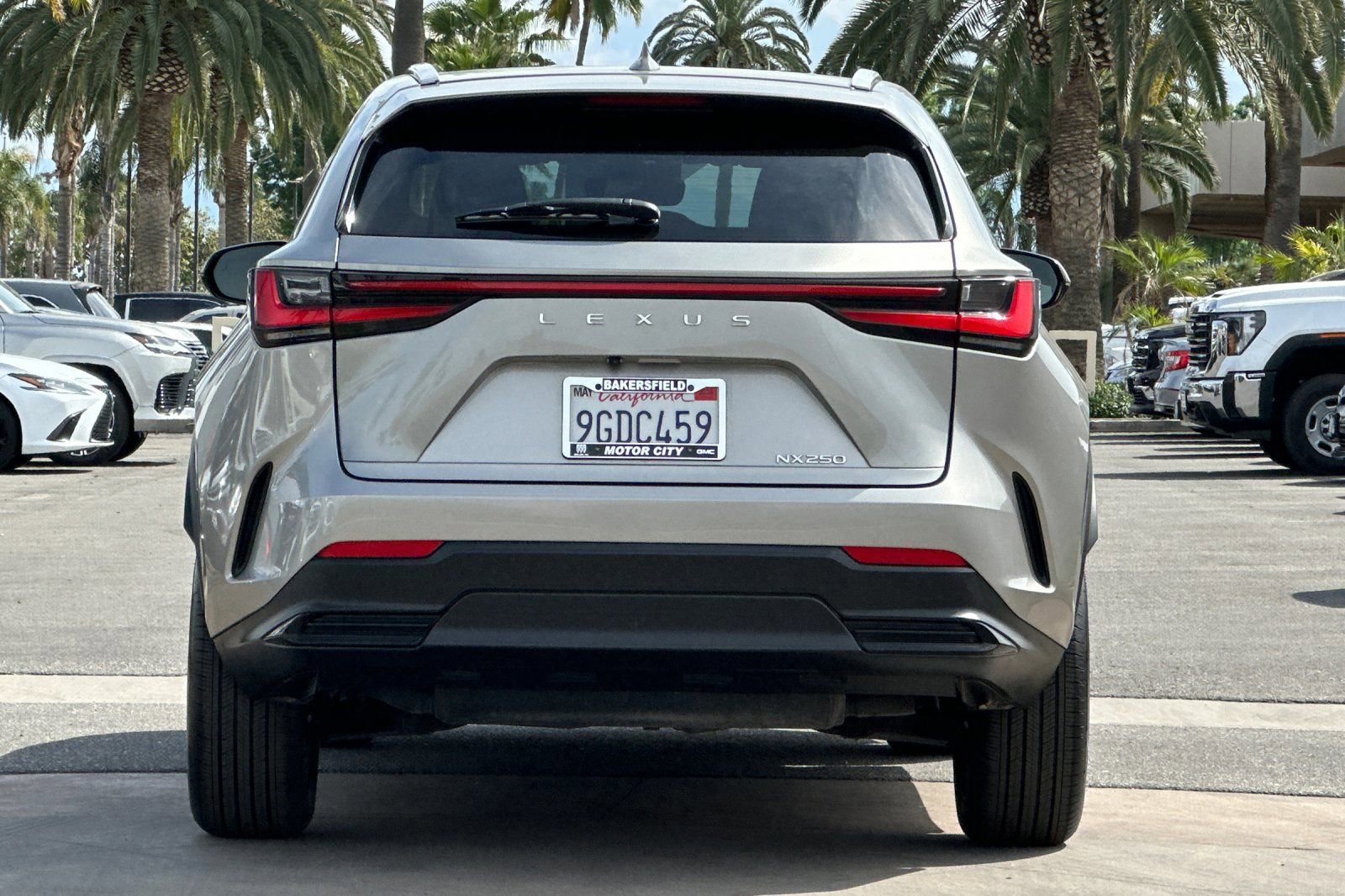 Used 2024 Lexus NX 250 FWD image 5