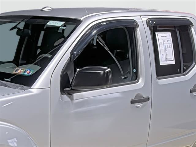 Used 2016 Nissan Frontier SV AWD/4WD image 8