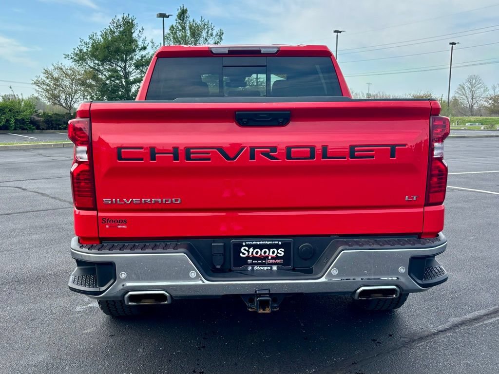 Used 2024 Chevrolet Silverado 1500 LT AWD/4WD image 9