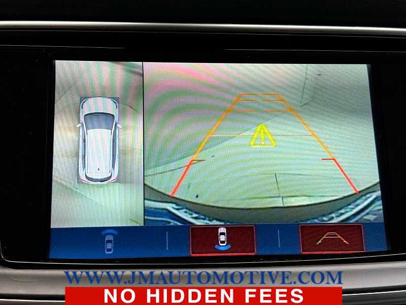 Used 2018 Buick Enclave Premium image 32