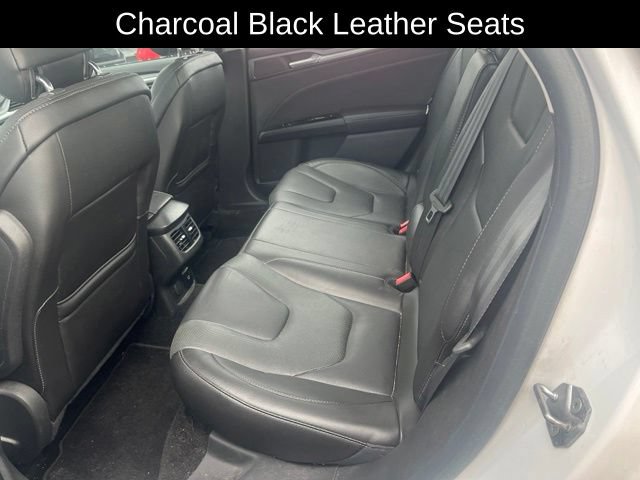 Used 2014 Ford Fusion Titanium FWD image 9