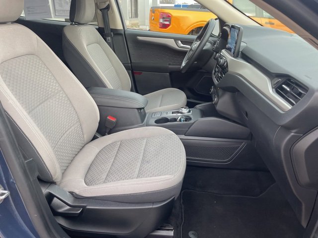 Used 2020 Ford Escape SE image 15
