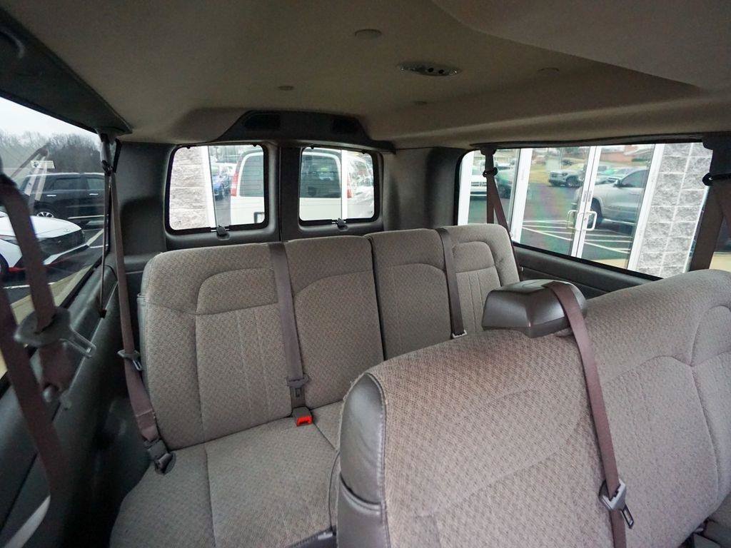 Used 2020 Chevrolet Express 3500 LT w/ LT Preferred Equipment Group RWD image 26