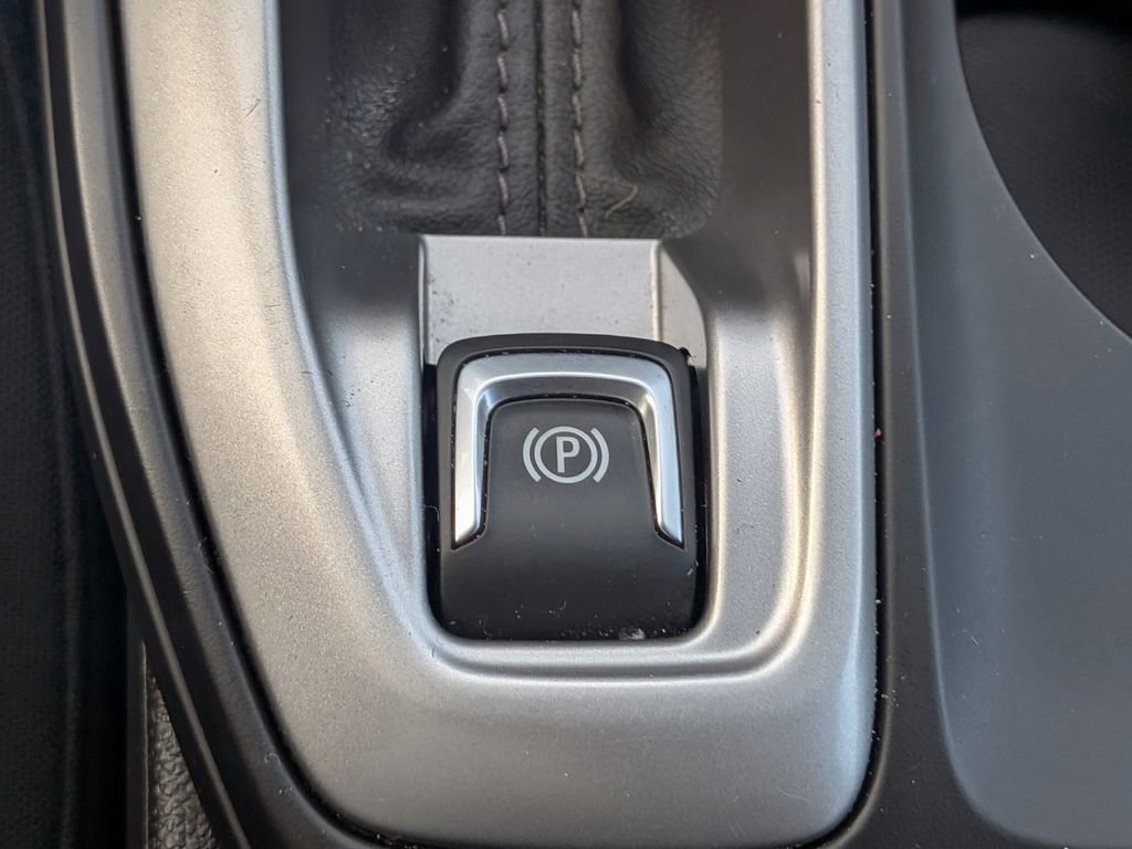 Used 2024 Chevrolet Trax LS w/ Driver Confidence Package image 30