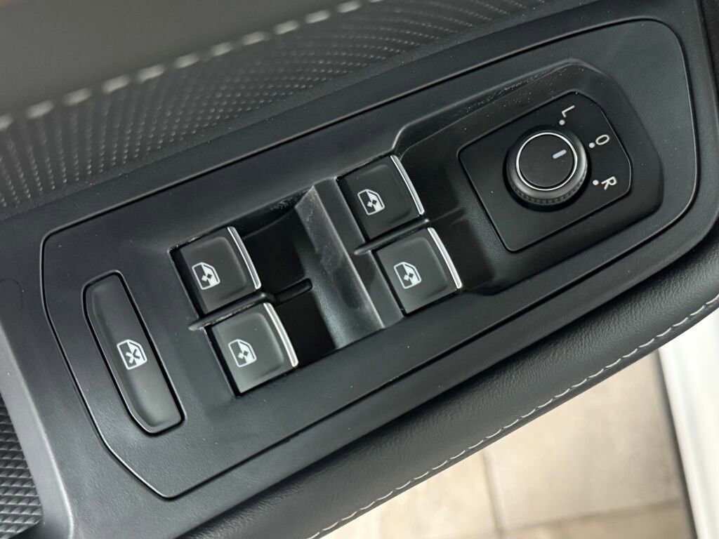 New 2026 Volkswagen Atlas SE image 22