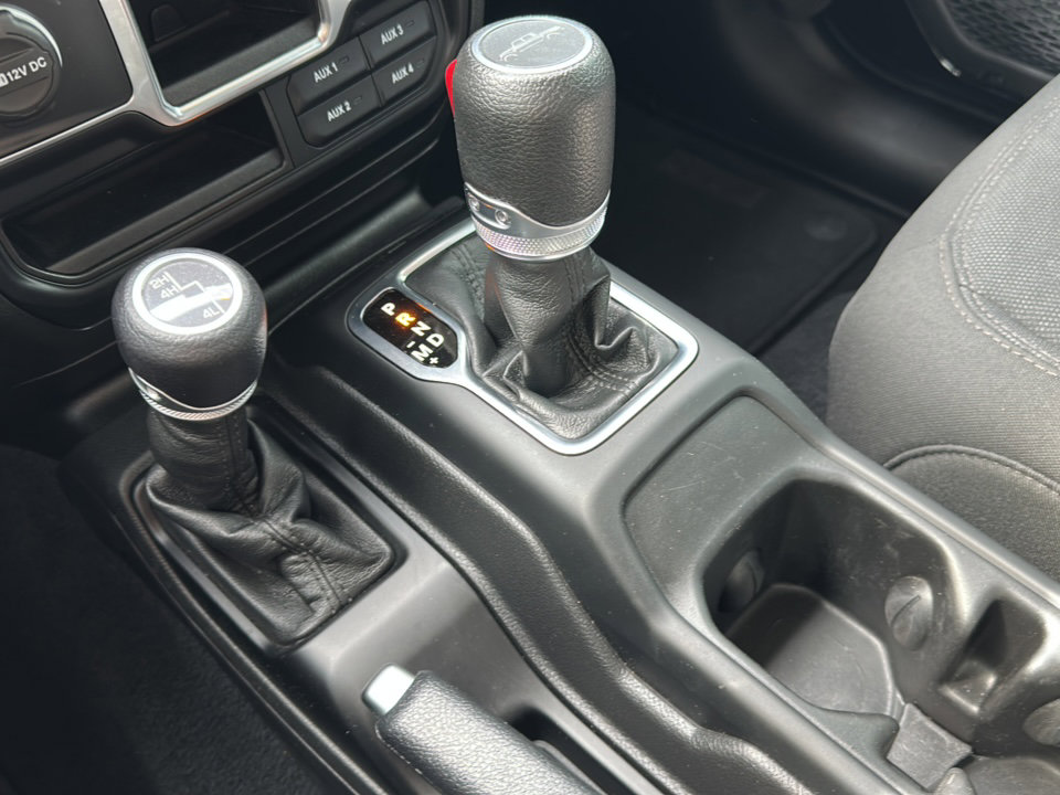 Used 2023 Jeep Gladiator Sport w/ Trailer Tow Package image 34