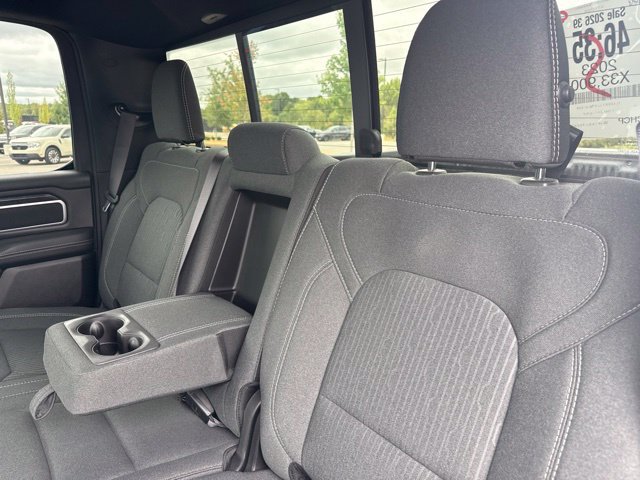 Used 2023 RAM 1500 Big Horn AWD/4WD image 31