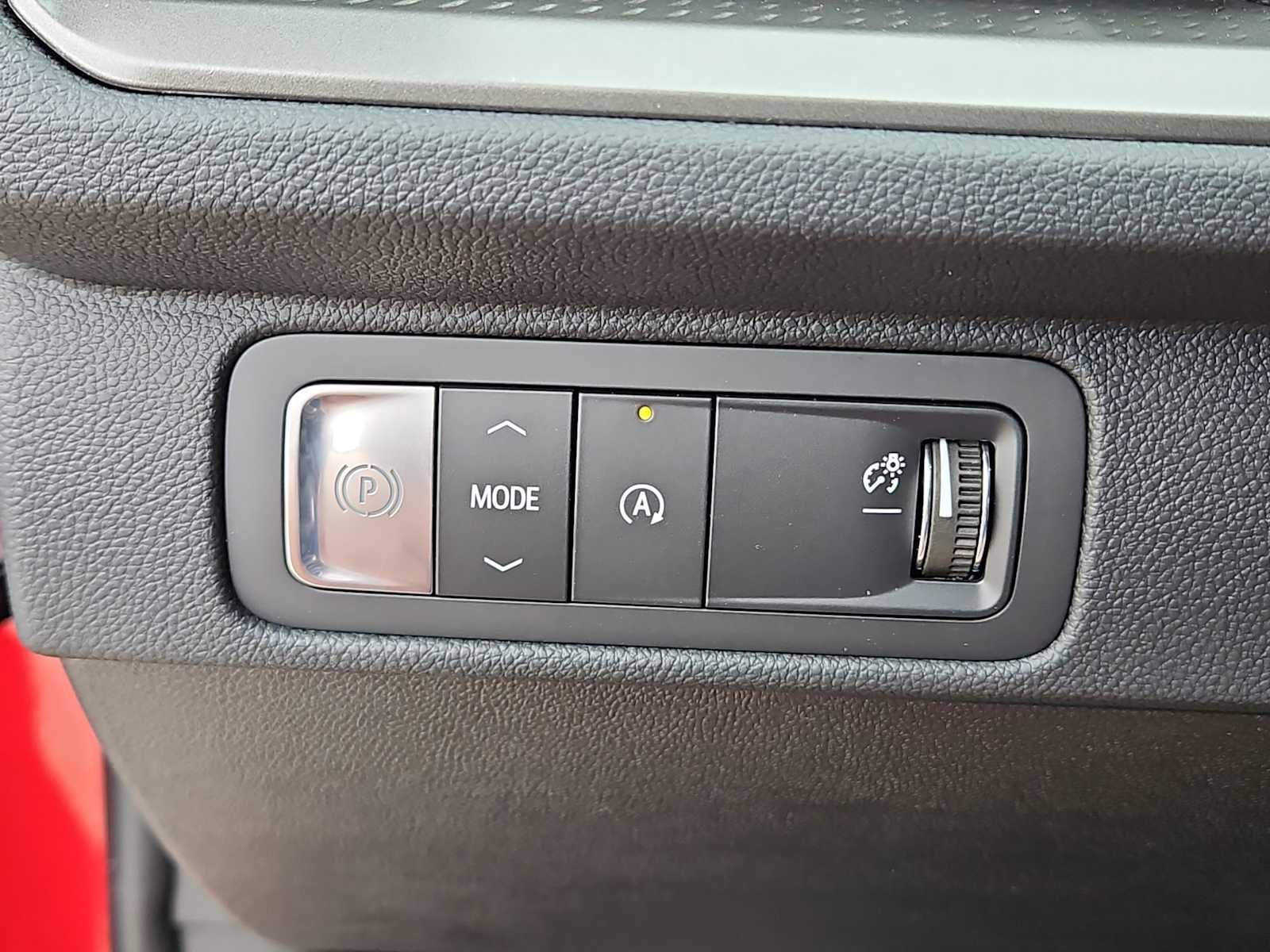 New 2026 Chevrolet Traverse LT w/ Driver Confidence Package image 24