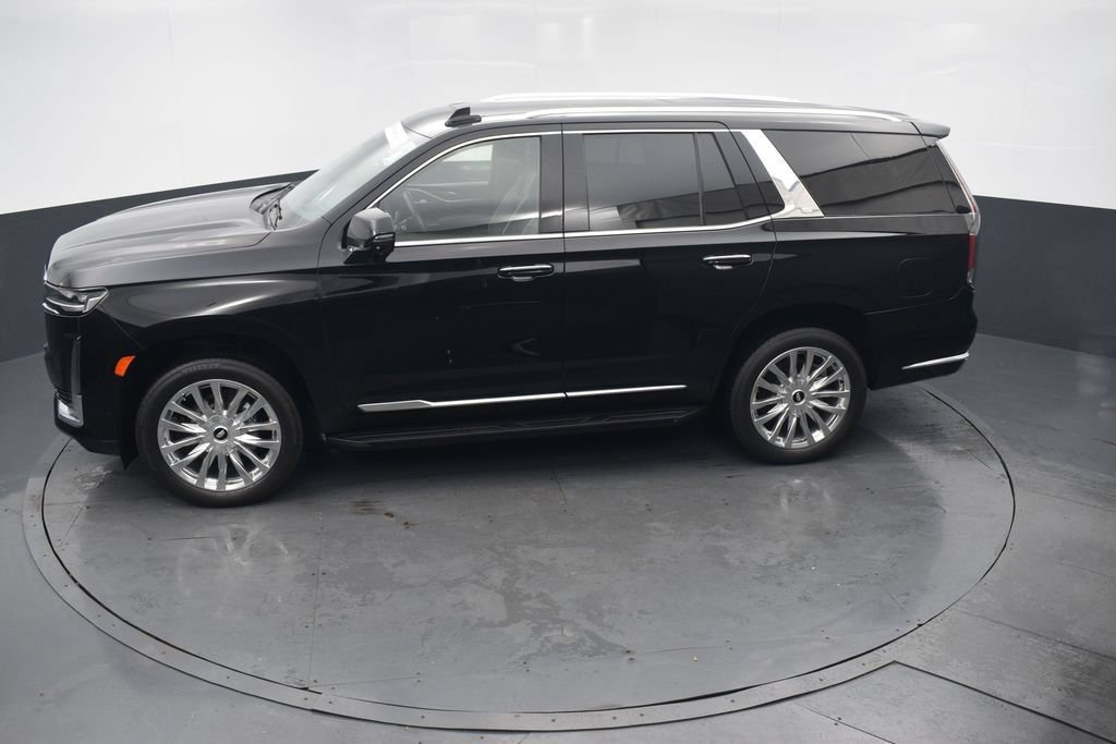 Certified 2024 Cadillac Escalade Premium Luxury w/ Performance Package AWD/4WD image 45