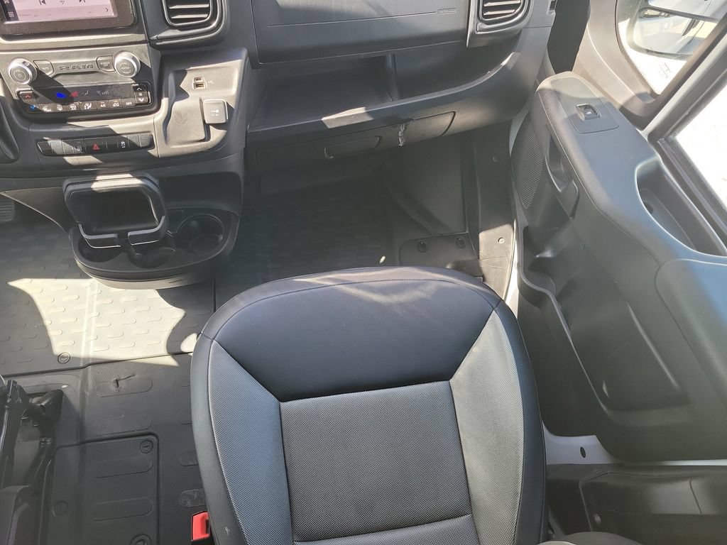 Used 2025 RAM ProMaster 2500 w/ Convenience Group FWD image 19