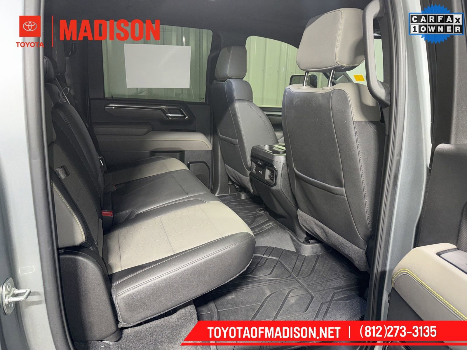 Used 2025 Chevrolet Silverado 2500 ZR2 w/ Technology Package image 14