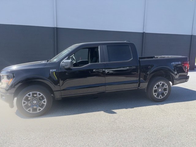 Certified 2025 Ford F150 STX w/ Equipment Group 200A AWD/4WD image 5