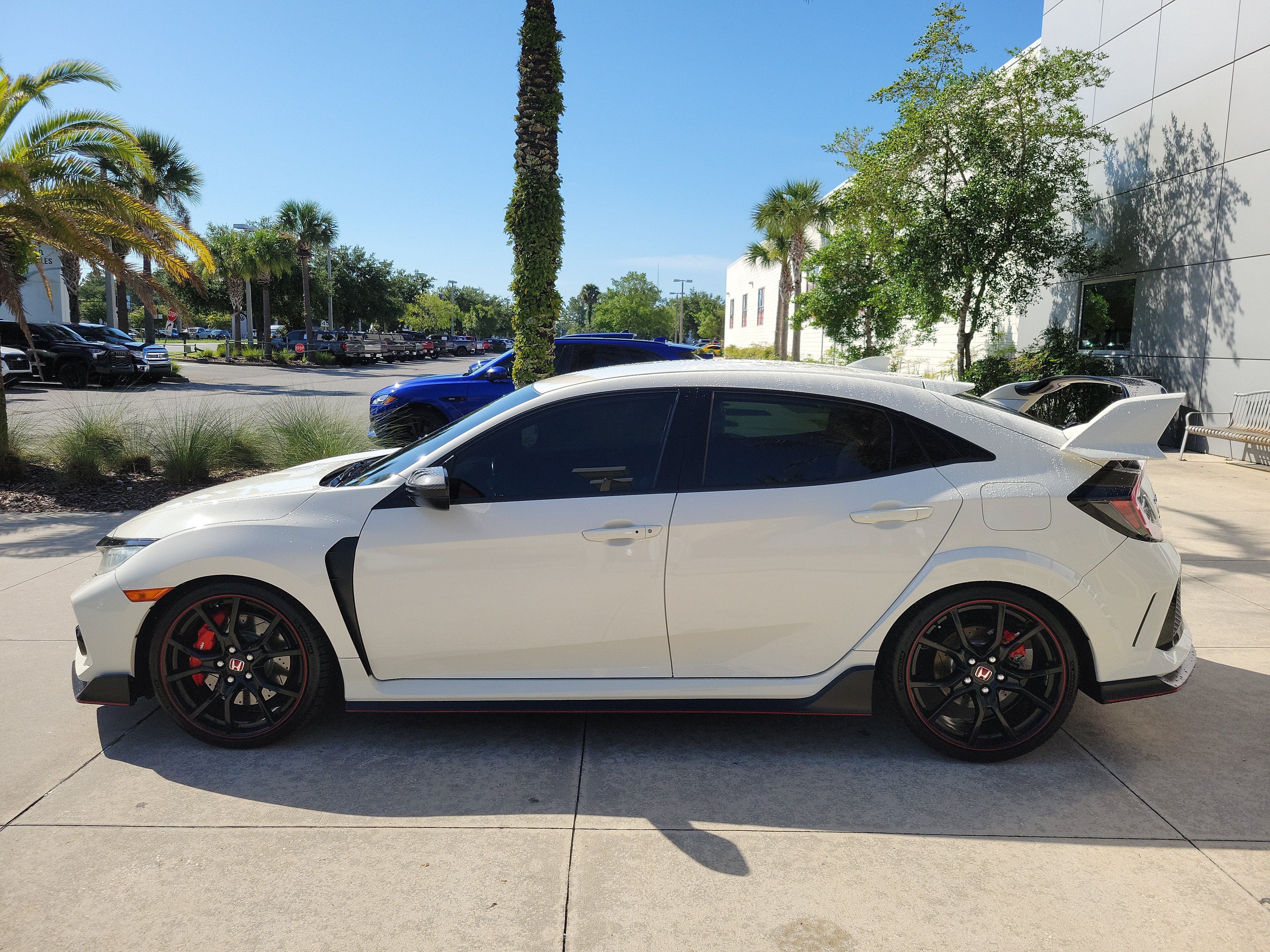 Used 2019 Honda Civic Type R image 3