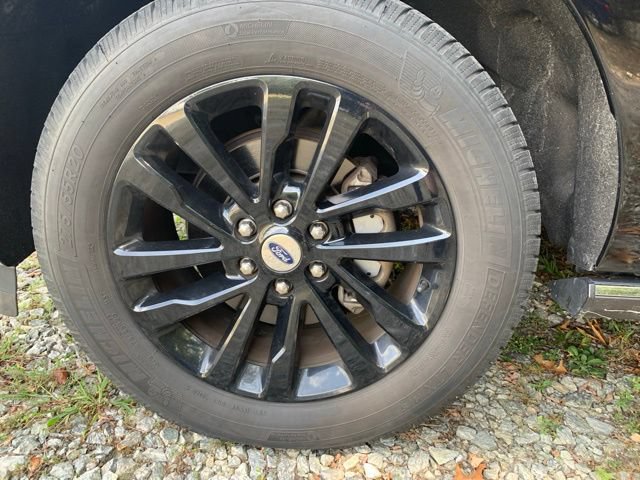 Used 2018 Ford Expedition Max Limited RWD image 8