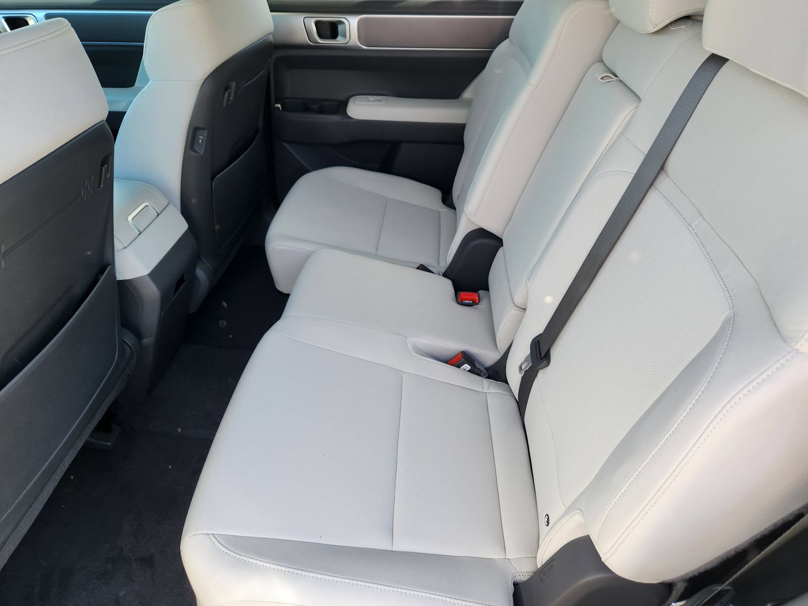 New 2026 Hyundai Santa Fe SE AWD/4WD image 14