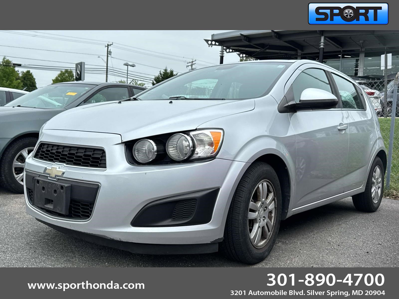 Used 2013 Chevrolet Sonic LT FWD image 1