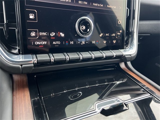 Certified 2025 GMC Yukon XL Denali image 16