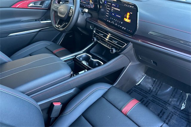 New 2026 Chevrolet Traverse RS image 22