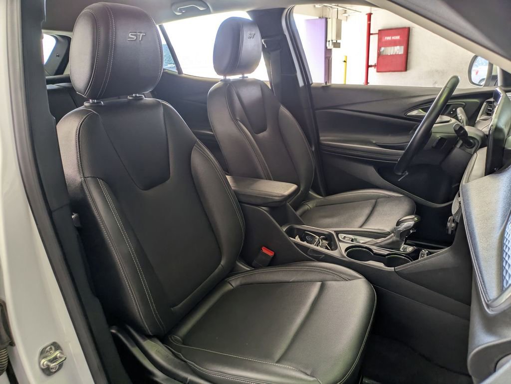 Used 2024 Buick Encore GX Sport Touring image 28