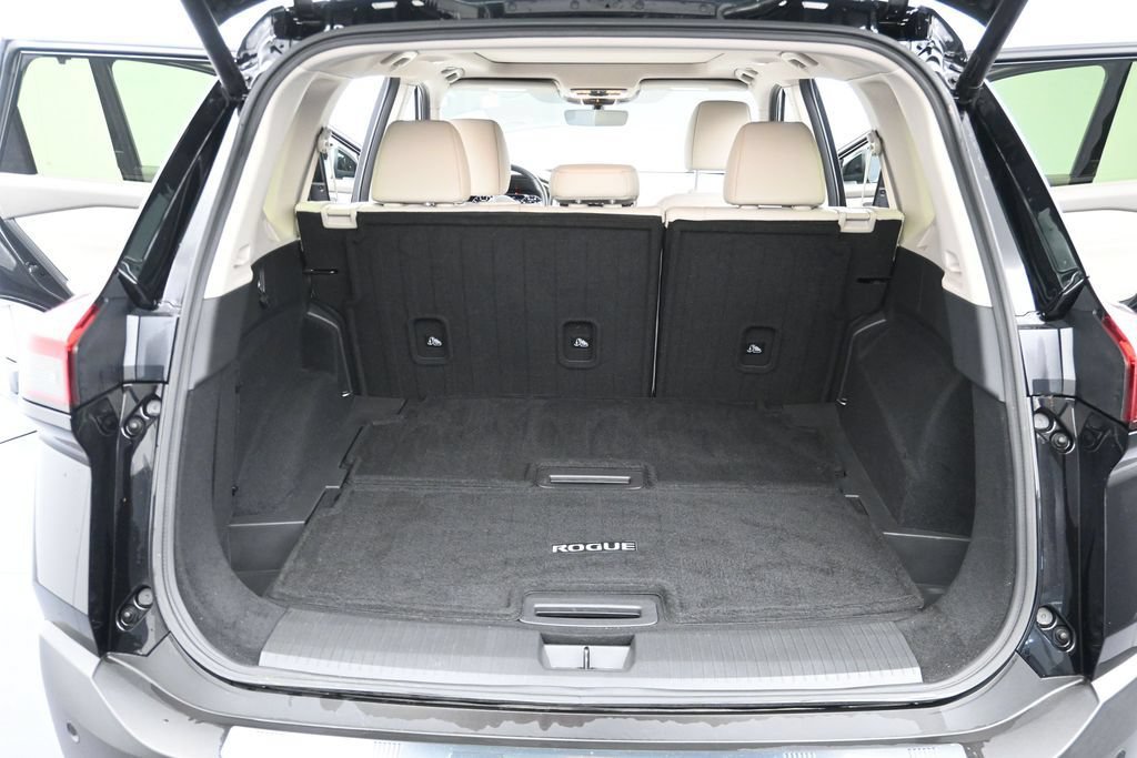 Used 2023 Nissan Rogue SL w/ SL Premium Package AWD/4WD image 11