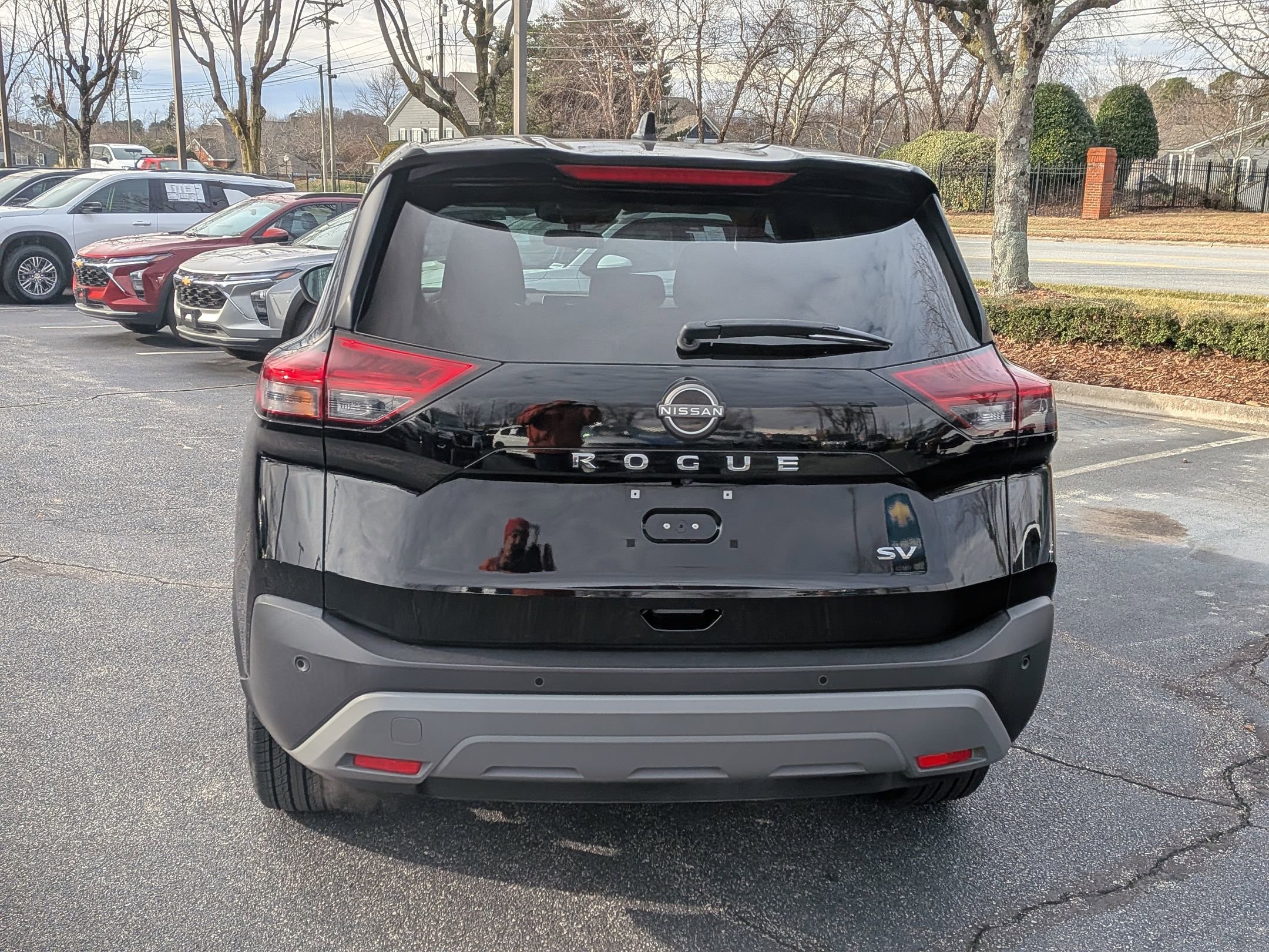 Used 2023 Nissan Rogue SV image 8