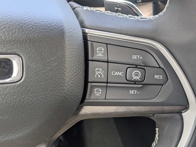 New 2026 Jeep Grand Cherokee Altitude AWD/4WD image 20