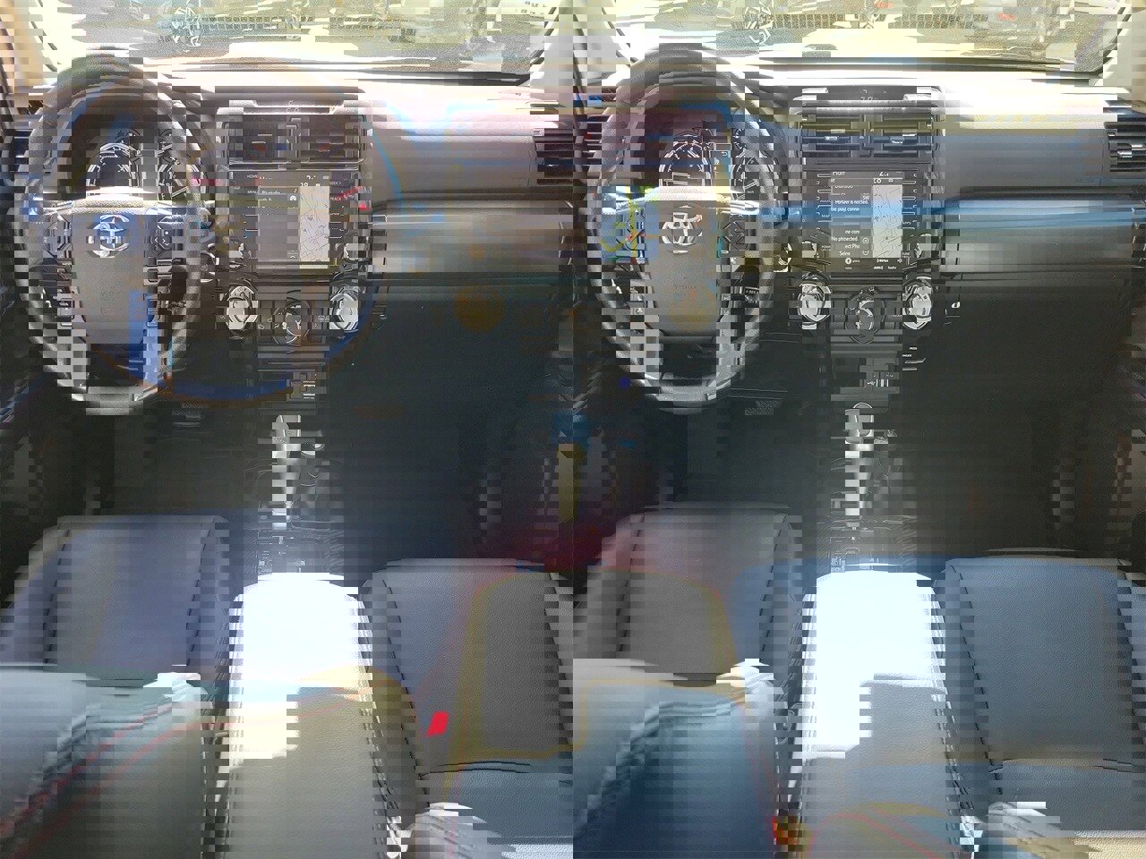 Used 2023 Toyota 4Runner TRD Off-Road Premium image 12